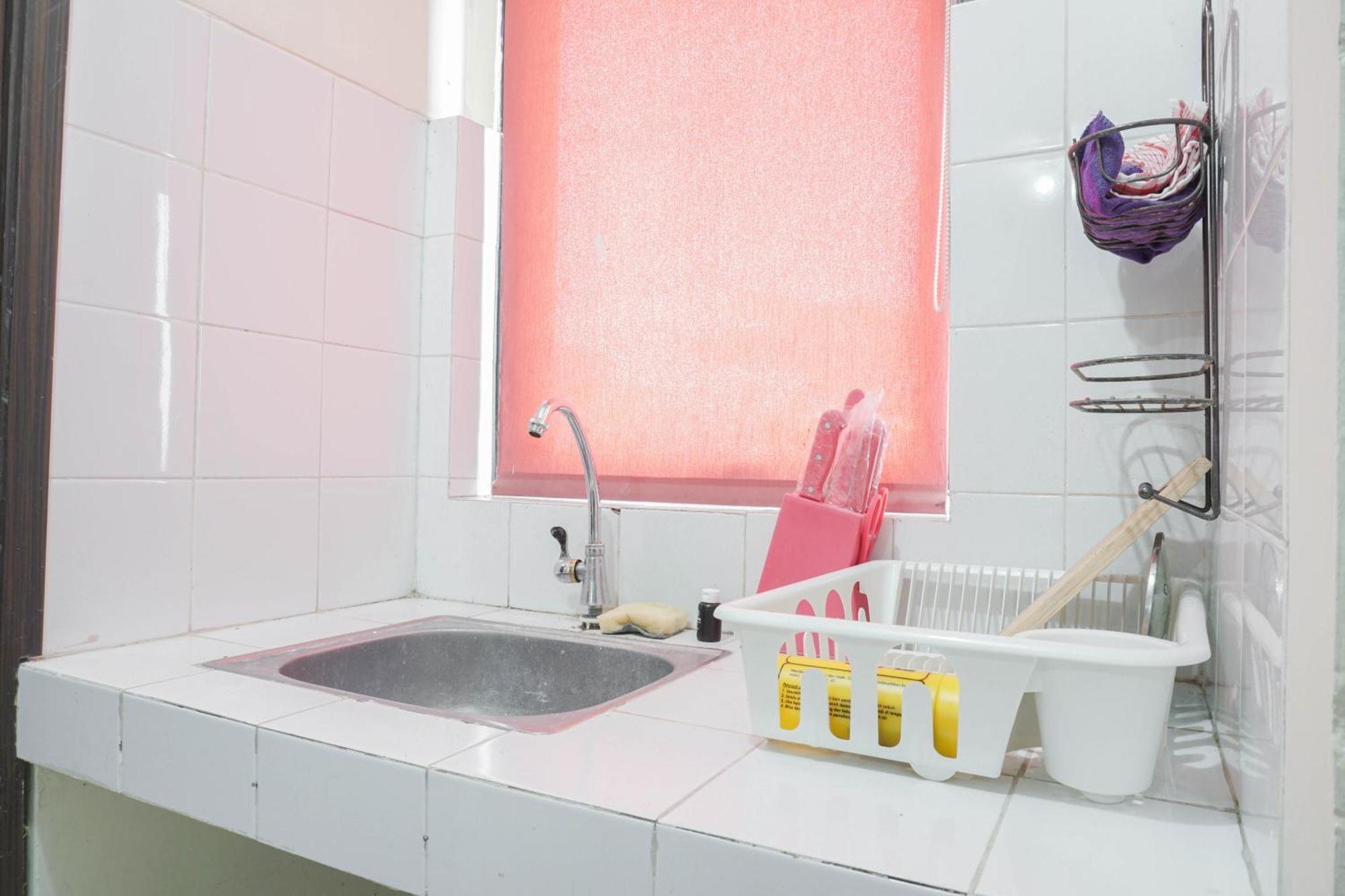 Apartment Comfortable At Kebagusan By Travelio *