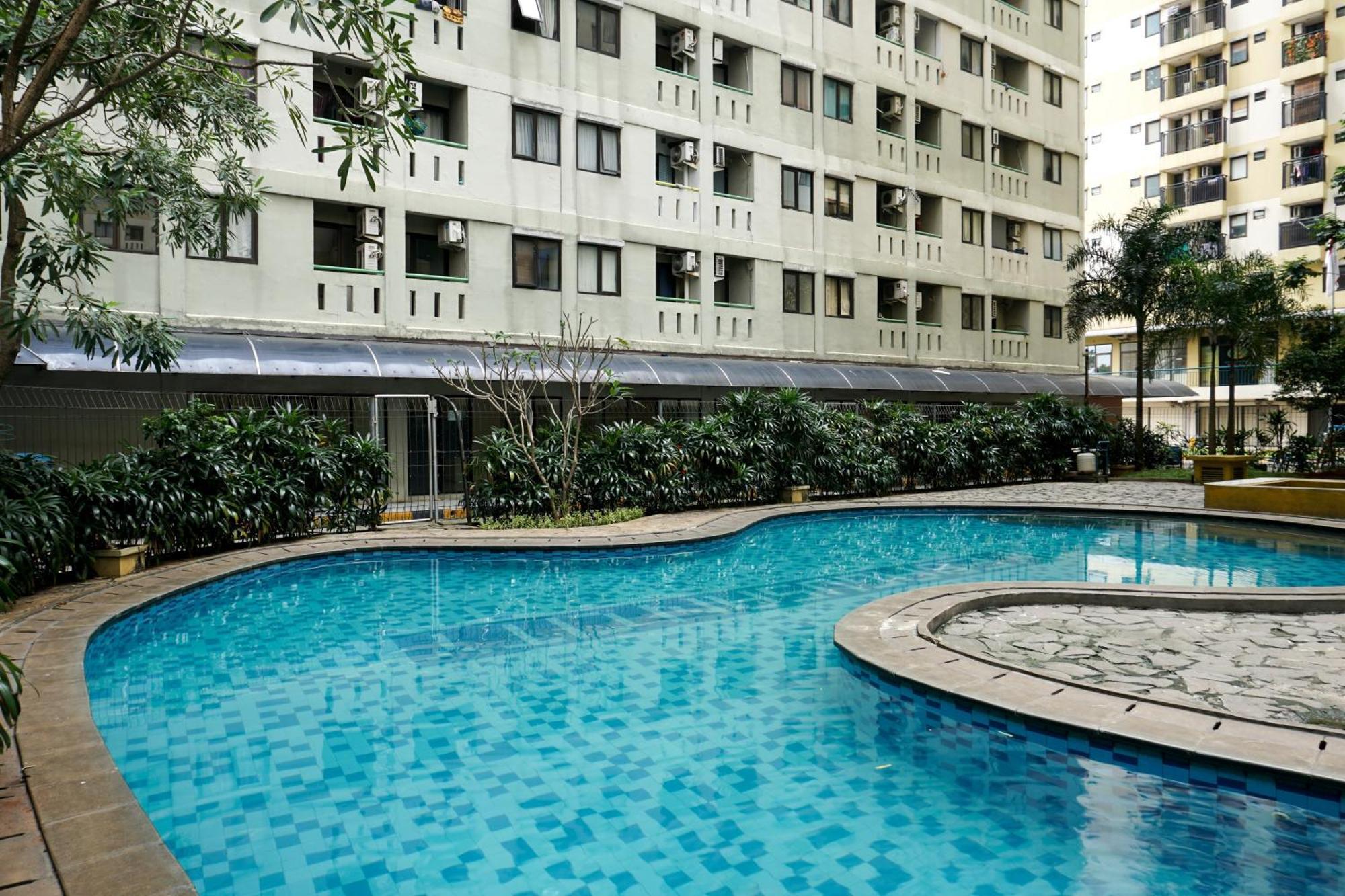 Comfortable At Kebagusan By Travelio